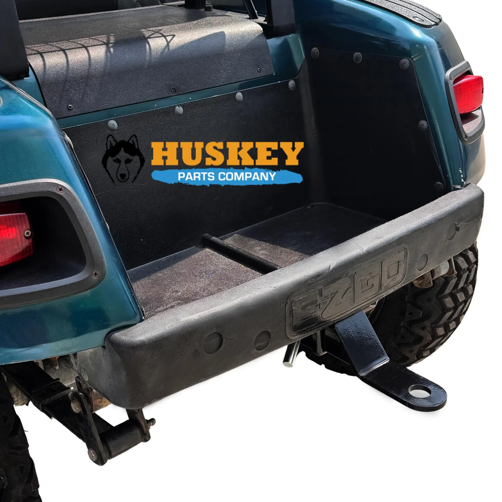 E-Z-GO TXT Medalist Trailer Hitch with 2-Inch Receiver image 2