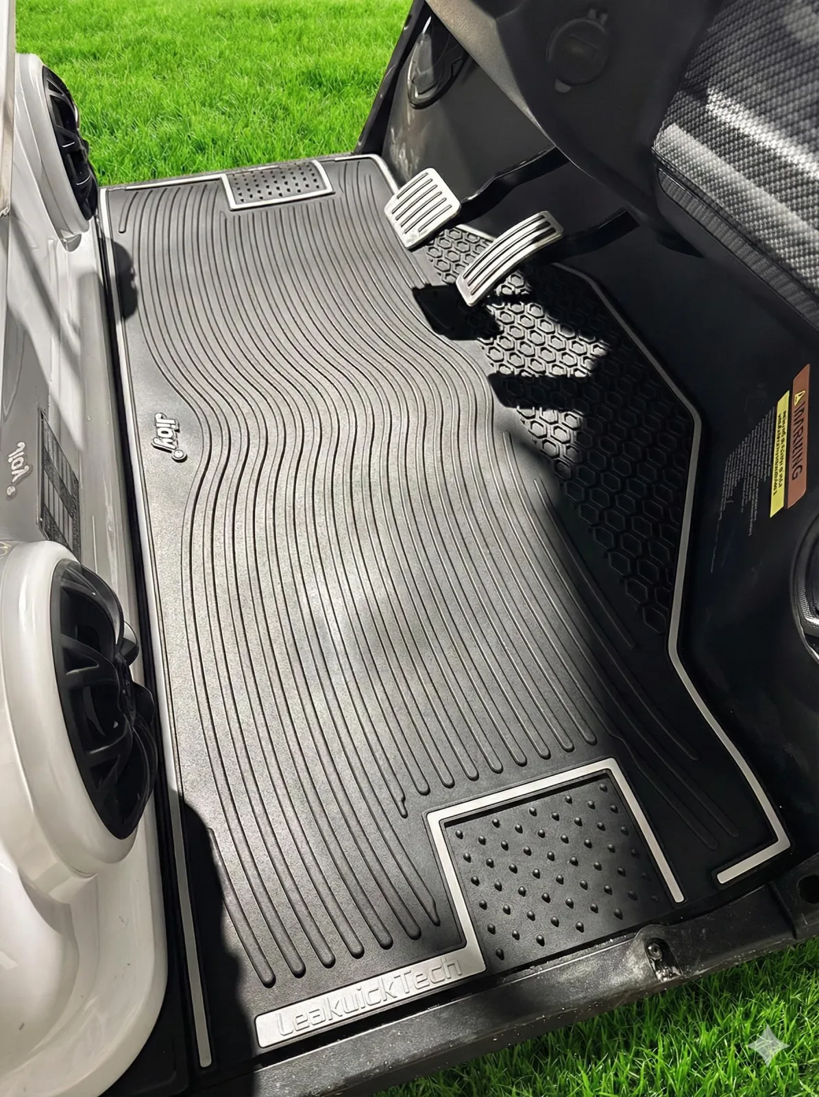 Jioy Rubber Floor Mat for Evolution D5 and D-Max image 4