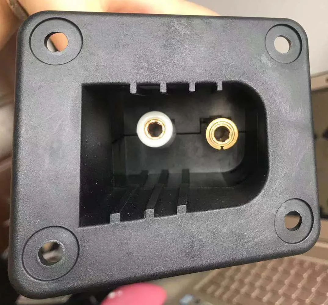 BeAcc 36V PowerWise Charger Receptacle 73051G29 image 4