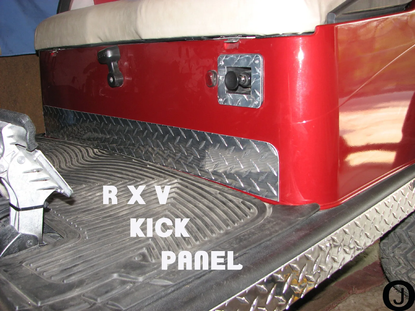 J & O Carts Parts E-Z-GO RXV Diamond Plate Kick Panel image 2