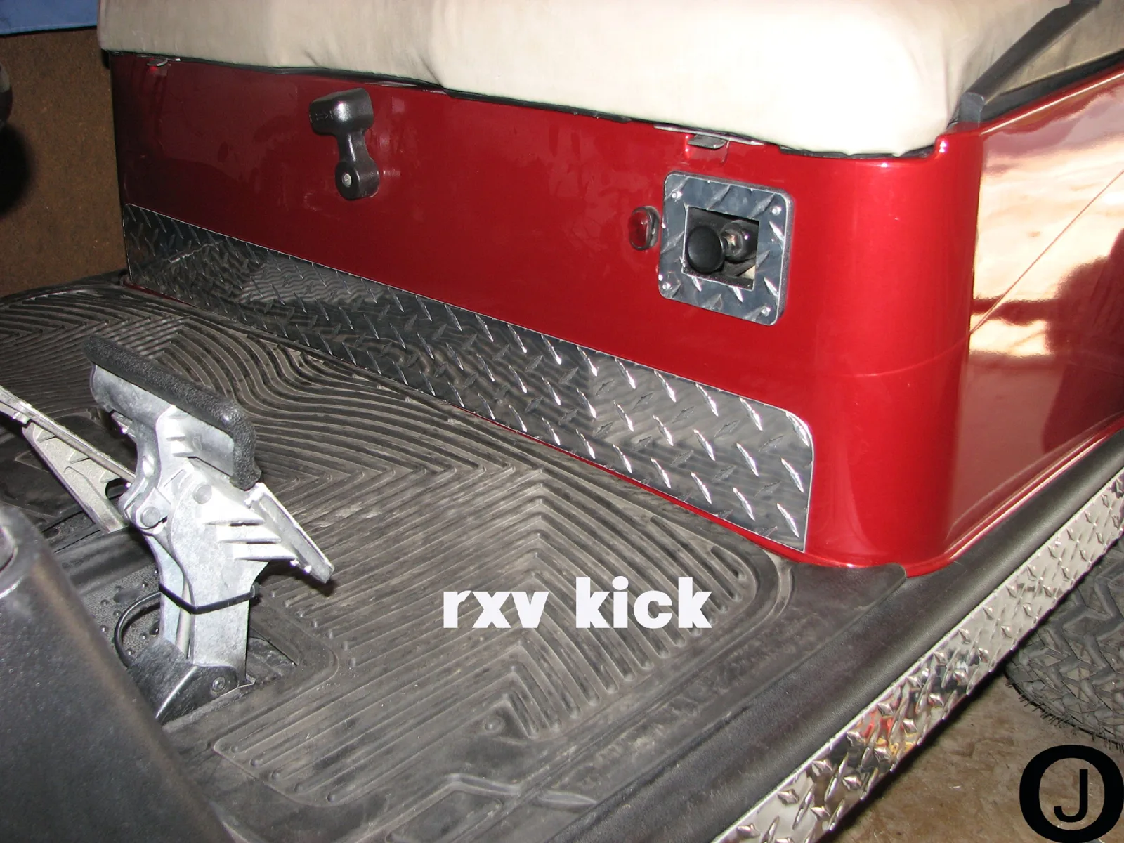 J & O Carts Parts E-Z-GO RXV Diamond Plate Kick Panel image 3