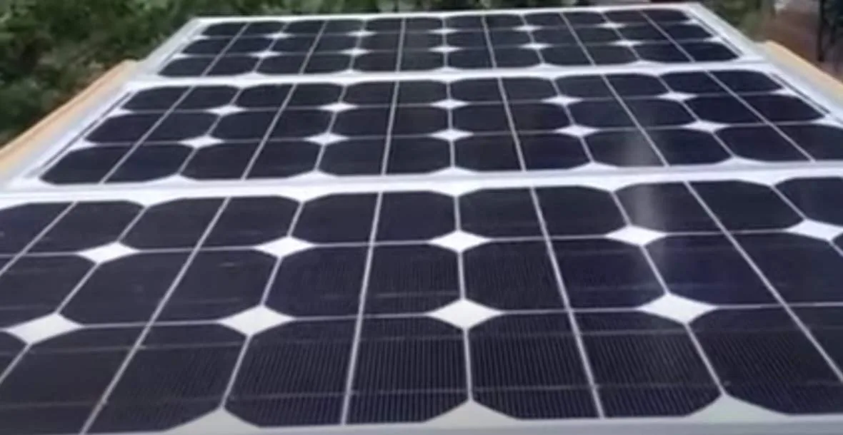 Tektrum 160W 48V Golf Cart Solar Charger Kit image 3