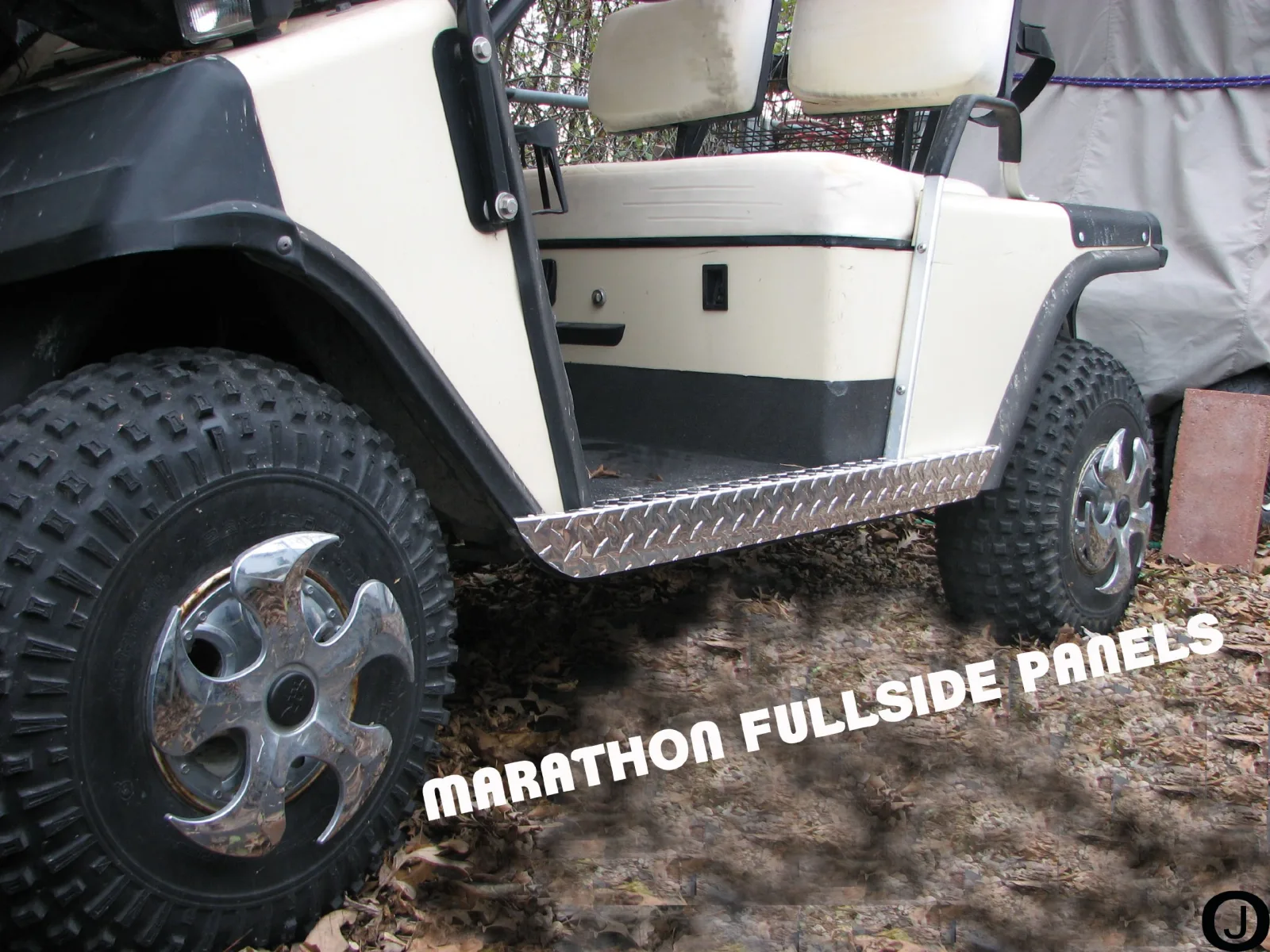E-Z-GO Marathon Diamond Plate Side Rocker Panels image 3