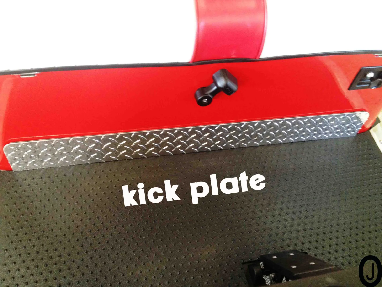 Yamaha G14-G22 Diamond Plate Kick Panel image 3
