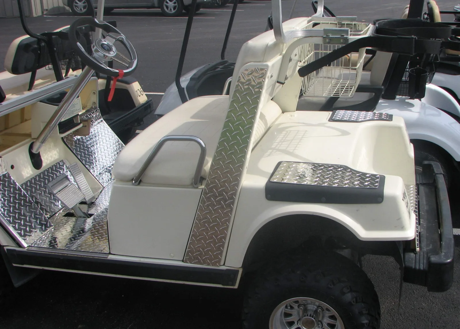 Yamaha G2/G9 Diamond Plate Side Pillar Covers
