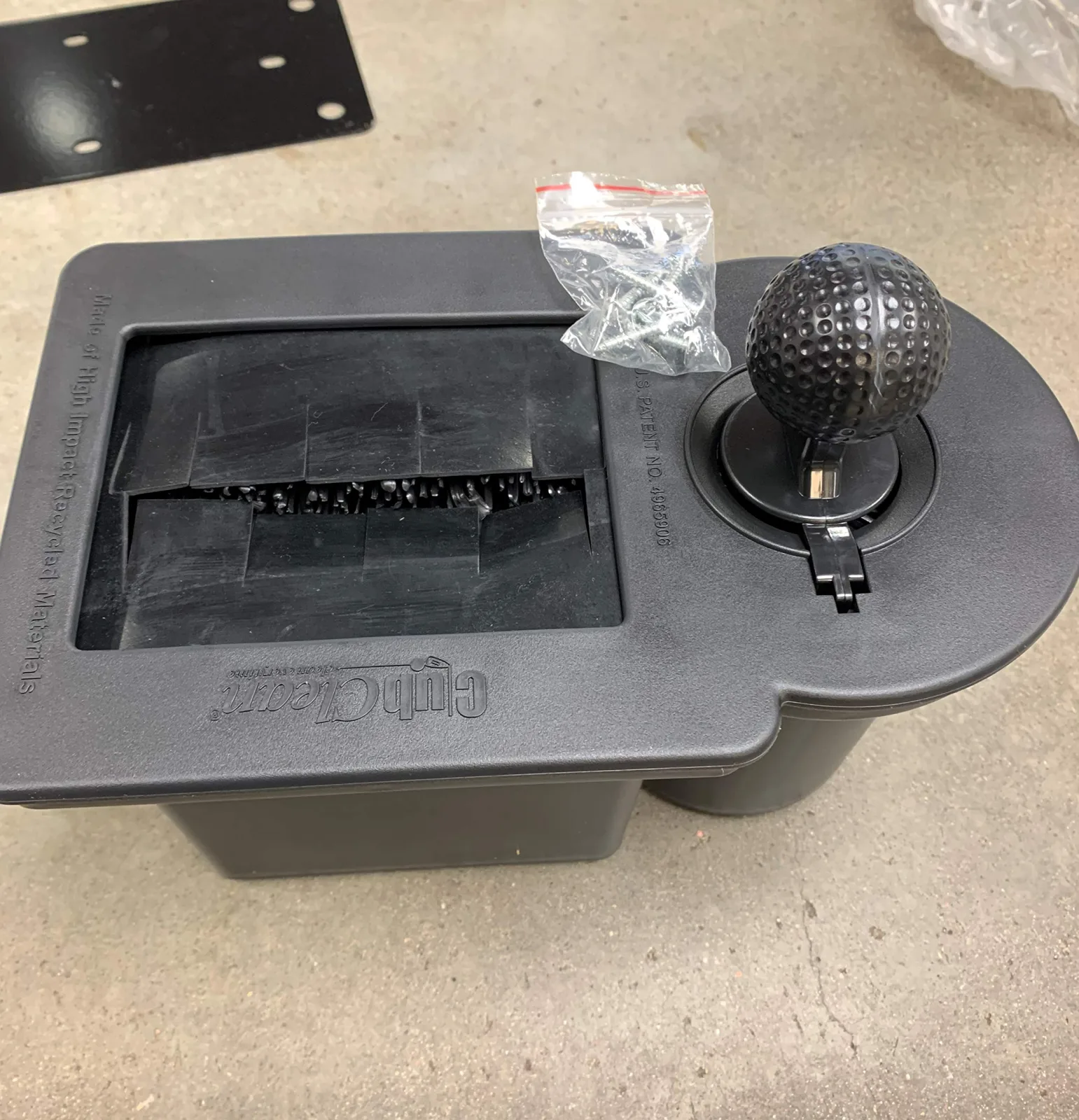 E-Z-GO 2Five and RXV Right-Hand Ball and Club Washer Kit image 2