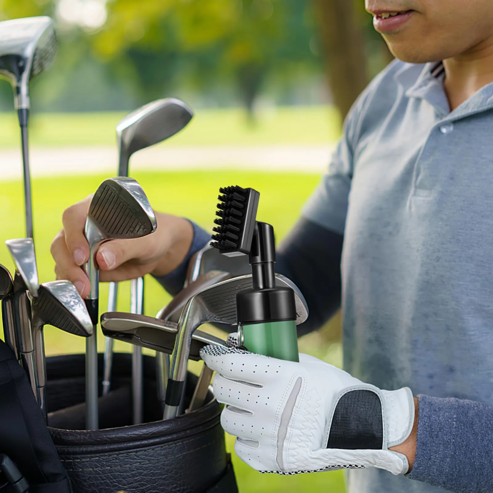 LAPYAPPE Portable Golf Club Cleaning Brush with Cloths image 2