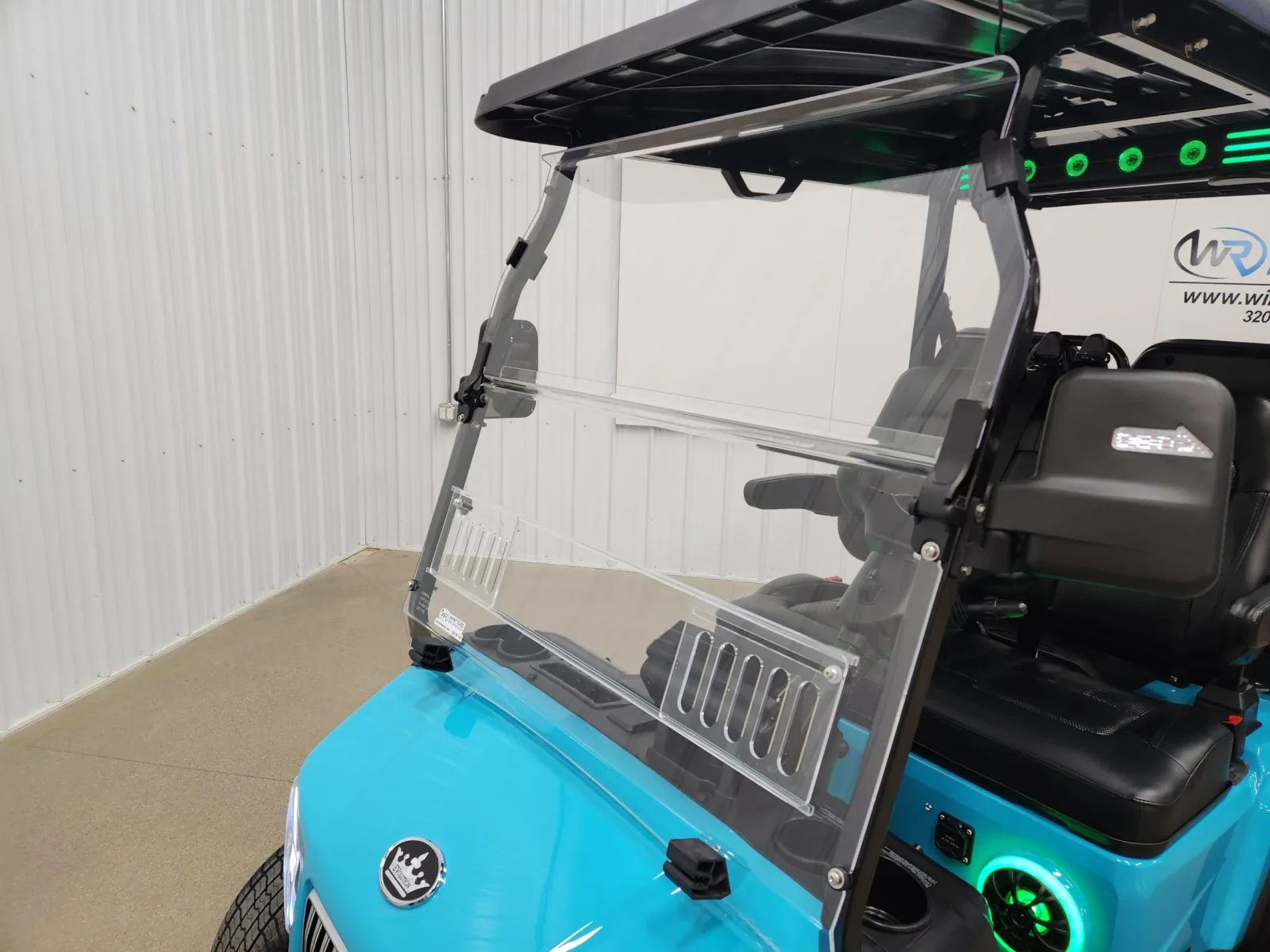 Evolution D5 Foldable Acrylic Windshield 2.05.0050 image 2