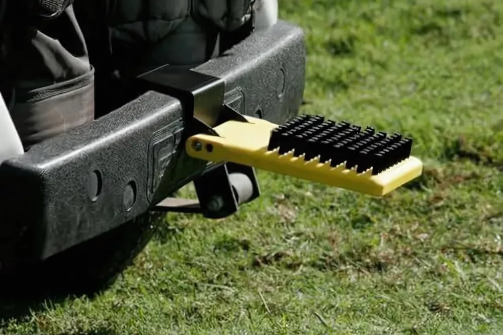 Club Clean Spike Swipe Golf Cart Shoe Brush 811044004004 image 4