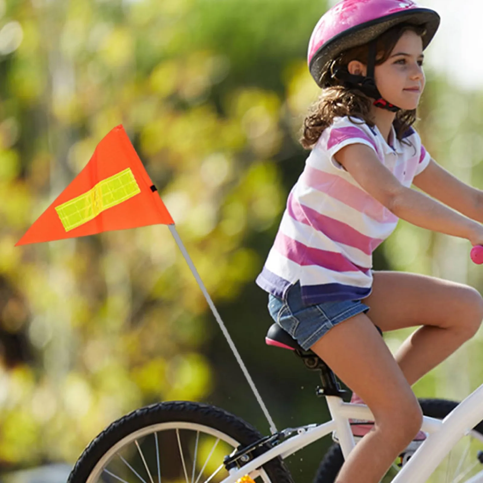 CurcKua Stretchable Golf Cart Safety Flag with Mount — Extends to 63" image 3