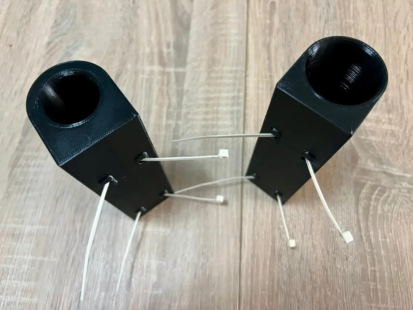 Generic Umbrella & Retriever Holder for Zuca LG Carts image 2