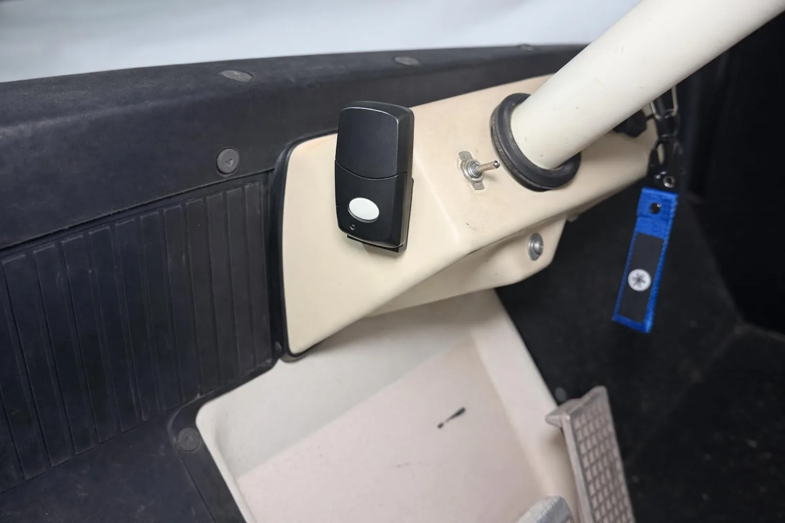 Universal Golf Cart Garage & Gate Remote Holder image 4