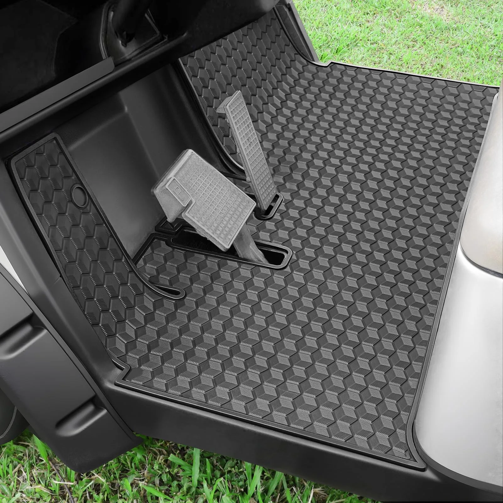 iLSKW Full-Coverage Rubber Floor Mat for Yamaha Drive2 (2017–2025) — Black